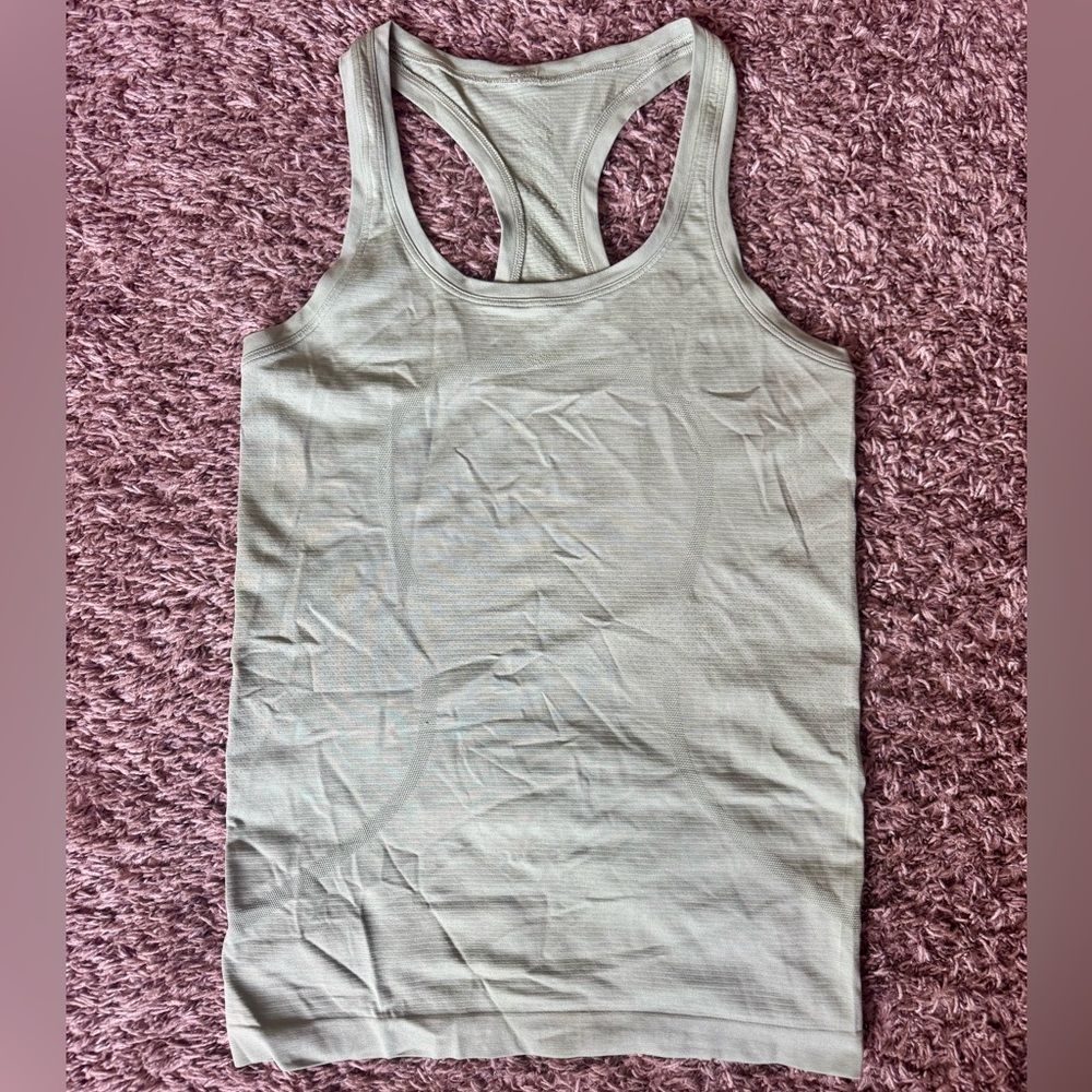 Lululemon Athletica Green Fitted Tank Top